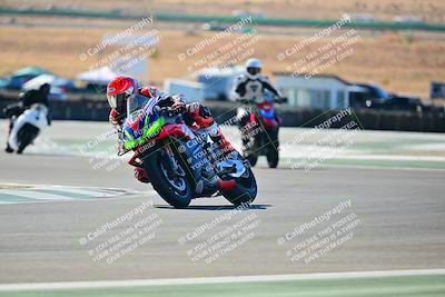 media/Oct-25-2025-2WTD (Sat) [[1e4a1f2fa2]]/B Group/Session 2 (Chicane 1 and Turn 5)/